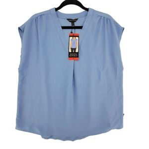 Banana Republic Women's M Sleeveless V-Neck Blouse Light Blue‎ Office Work Top